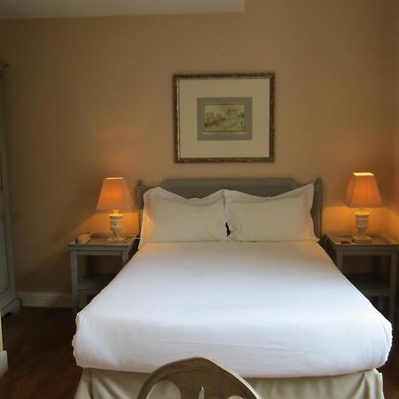 Chateau De Lazenay - Residence Hoteliere بورج المظهر الخارجي الصورة